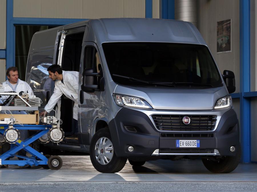  Fiat Ducato Van L3H2 2014 года  (фото 12 из 27)